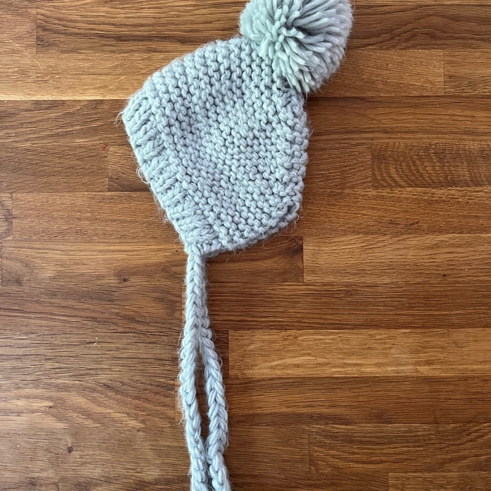 SpearmintLOVE Light Grey Garter Stitch Bonnet
